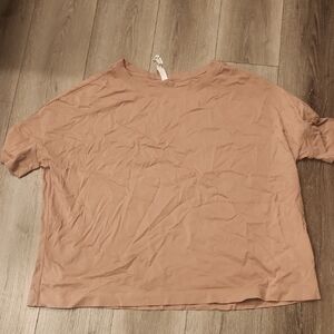 Lululemon Casual Lose Fit  Women's Tan Top